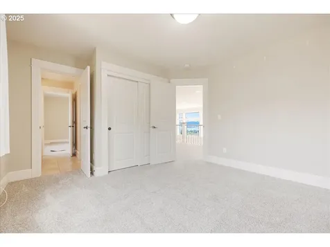 173 W Y Street Washougal WA 98671