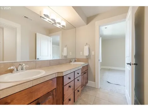 173 W Y Street Washougal WA 98671