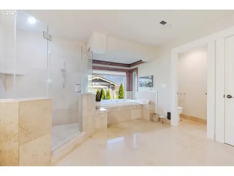 173 W Y Street Washougal WA 98671