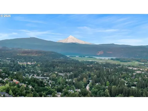 173 W Y Street Washougal WA 98671
