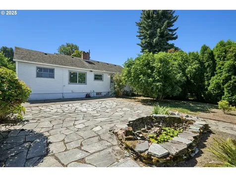 3417 NE Liberty Street Portland OR 97211