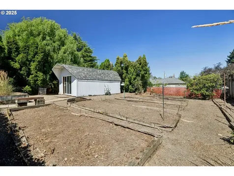 3417 NE Liberty Street Portland OR 97211