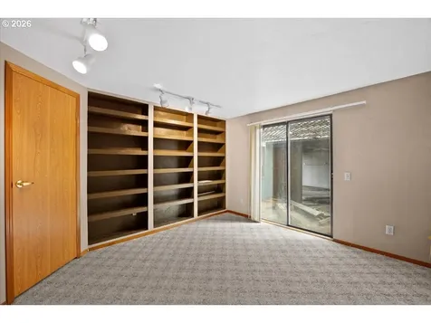 313 NE Kirby Avenue Roseburg OR 97470