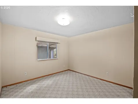 313 NE Kirby Avenue Roseburg OR 97470