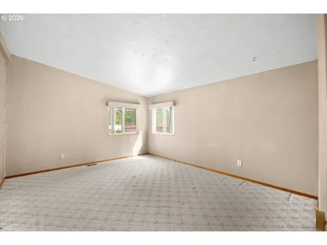 313 NE Kirby Avenue Roseburg OR 97470