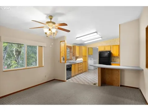 313 NE Kirby Avenue Roseburg OR 97470