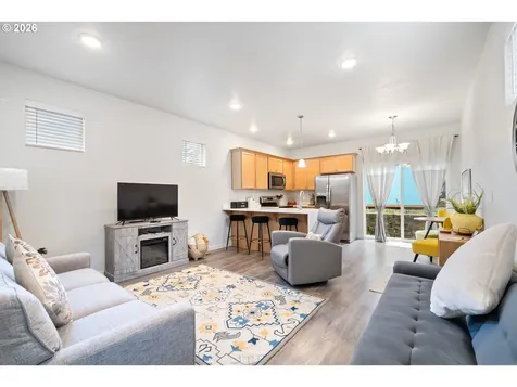 120 S Lagoon Street Rockaway Beach OR 97136