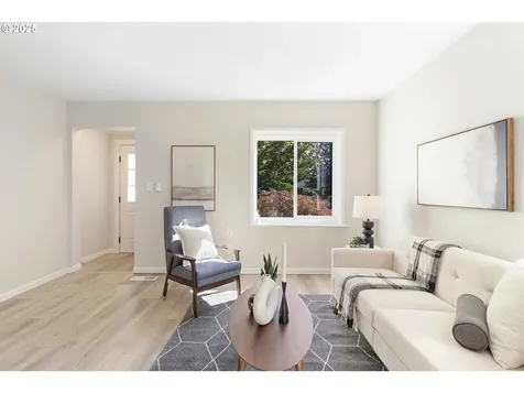 5625 SE Flavel Street Portland OR 97206