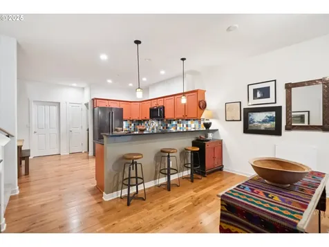 1406 SE Umatilla Street Portland OR 97202