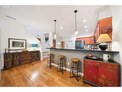 1406 SE Umatilla Street Portland OR 97202