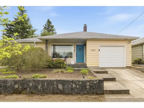 4424 SE Evergreen Street Portland OR 97206