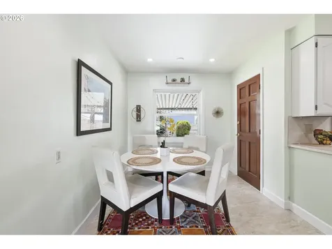 4424 SE Evergreen Street Portland OR 97206