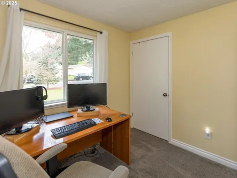 2512 NE 151st Avenue Vancouver WA 98684