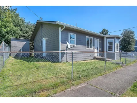 201 Grant Street Kelso WA 98626