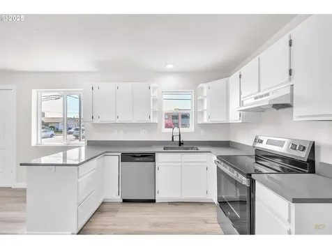 201 Grant Street Kelso WA 98626