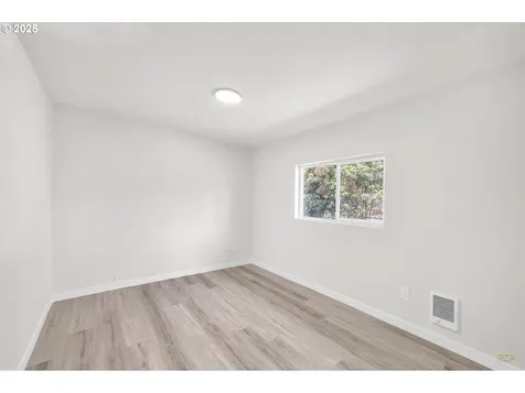 201 Grant Street Kelso WA 98626
