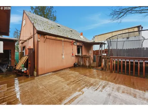 6401 SE Hazel Street Portland OR 97206