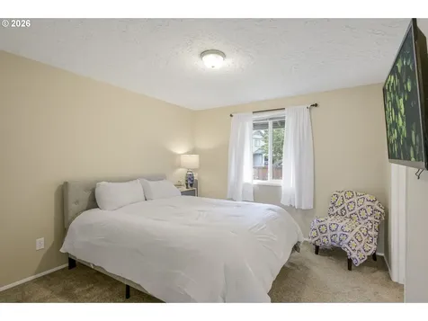 16934 SE Fragrance Avenue Milwaukie OR 97267
