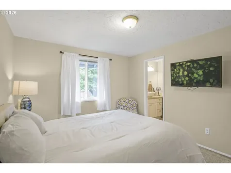 16934 SE Fragrance Avenue Milwaukie OR 97267