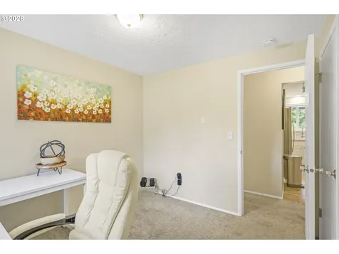 16934 SE Fragrance Avenue Milwaukie OR 97267