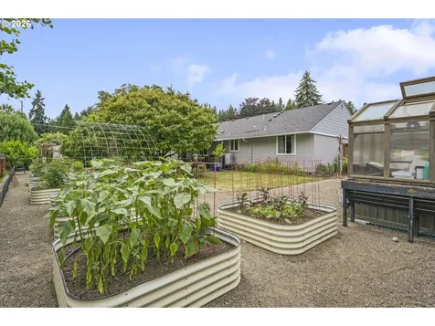 16934 SE Fragrance Avenue Milwaukie OR 97267