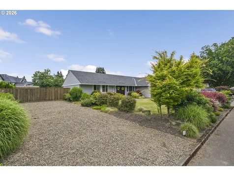 16934 SE Fragrance Avenue Milwaukie OR 97267
