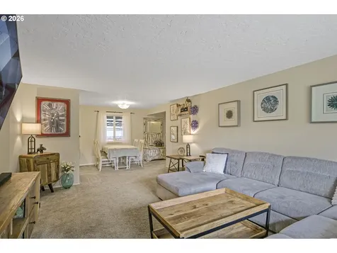 16934 SE Fragrance Avenue Milwaukie OR 97267