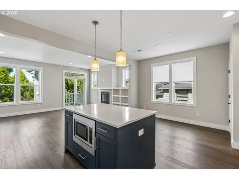 2027 SE Harold Street Portland OR 97202
