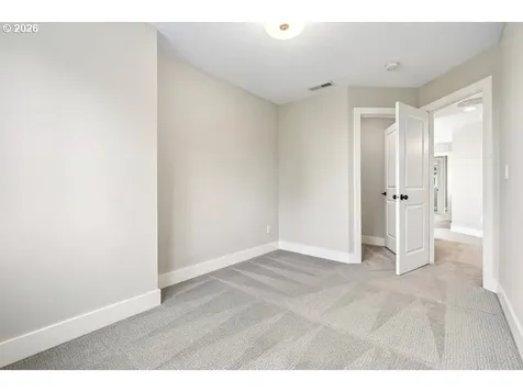 2027 SE Harold Street Portland OR 97202