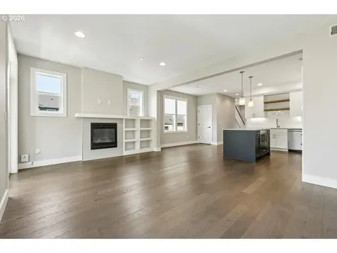 2027 SE Harold Street Portland OR 97202