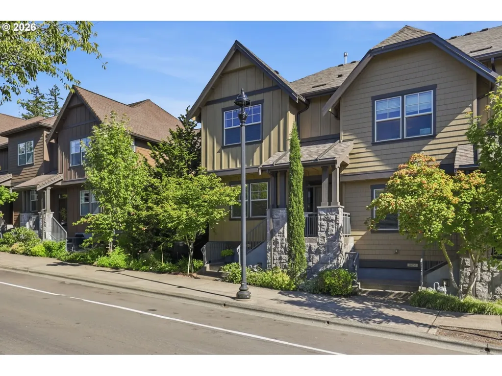 10244 SW Taylor Street Portland OR 97225