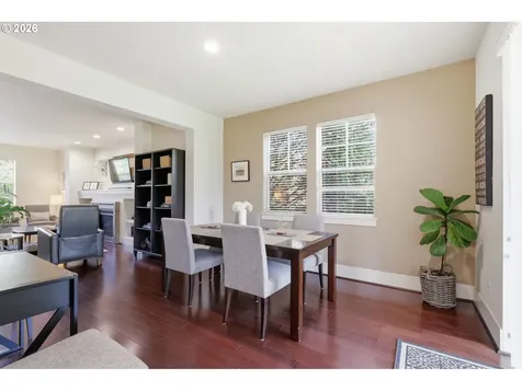 10244 SW Taylor Street Portland OR 97225