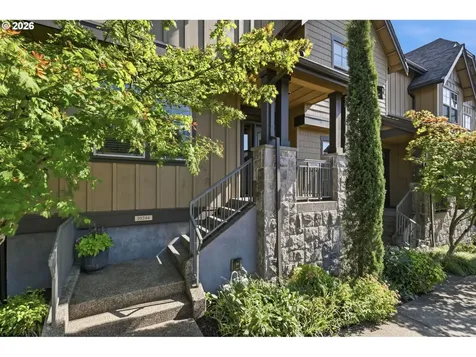 10244 SW Taylor Street Portland OR 97225