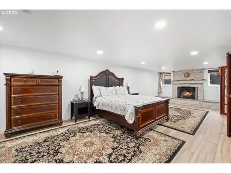 9320 SE Tenino Court Portland OR 97266