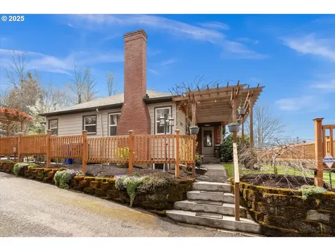 9320 SE Tenino Court Portland OR 97266