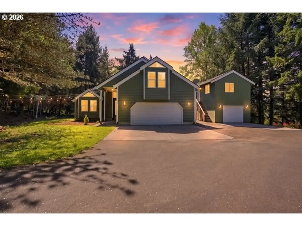 903 NE Sunset Court Clatskanie OR 97016
