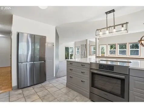 903 NE Sunset Court Clatskanie OR 97016