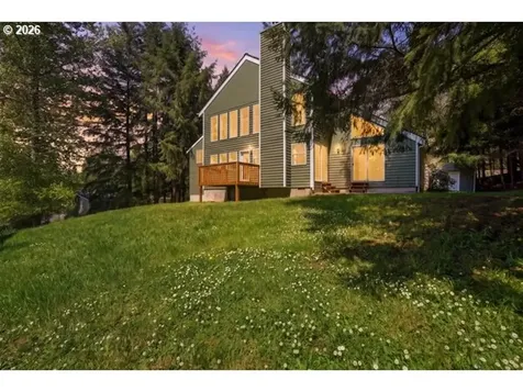 903 NE Sunset Court Clatskanie OR 97016