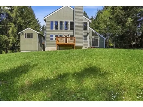 903 NE Sunset Court Clatskanie OR 97016