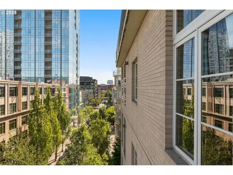 1130 NW 12th Avenue Portland OR 97209
