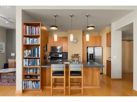 1130 NW 12th Avenue Portland OR 97209