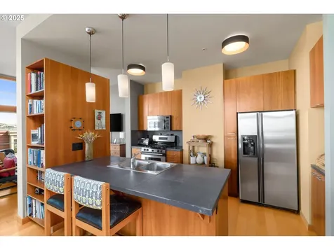 1130 NW 12th Avenue Portland OR 97209