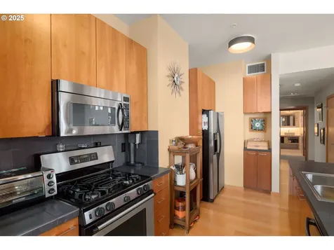1130 NW 12th Avenue Portland OR 97209