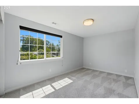 827 NE Faloma Road Portland OR 97211