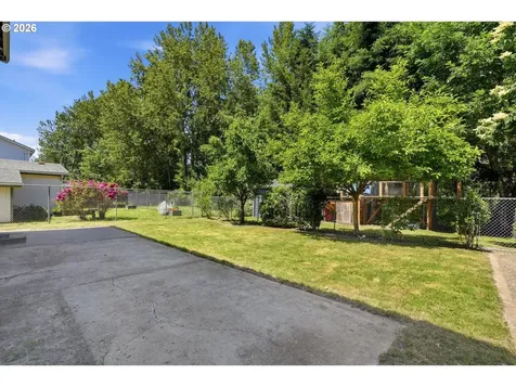 827 NE Faloma Road Portland OR 97211