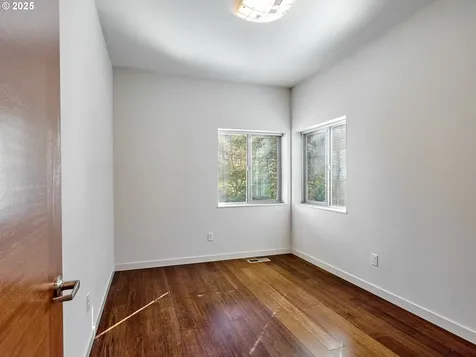 500 Yapa Drive Silverton OR 97381