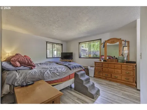 3102 B Street Forest Grove OR 97116