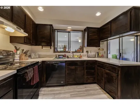 3102 B Street Forest Grove OR 97116
