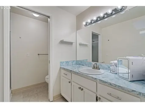 790 SE Robin Way Gresham OR 97080