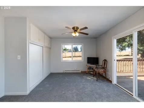 76521 Delena Mayger Road Rainier OR 97048